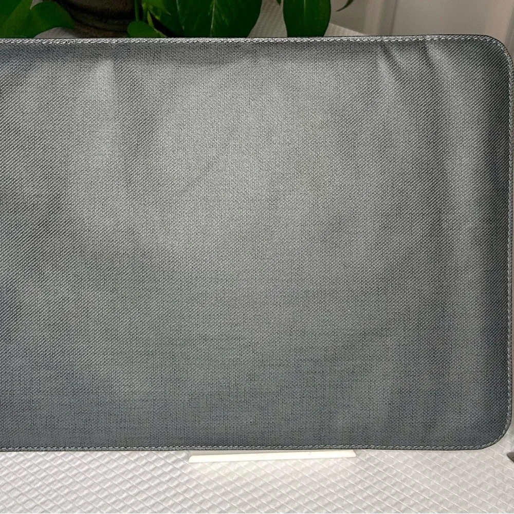 Late 2010s Moshi Muse Slimfit Laptop Sleeve